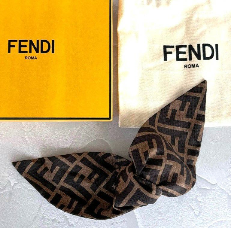 送料無料】フェンディ FENDI ヘアクリップ バレッタ ブラウン 髪留め