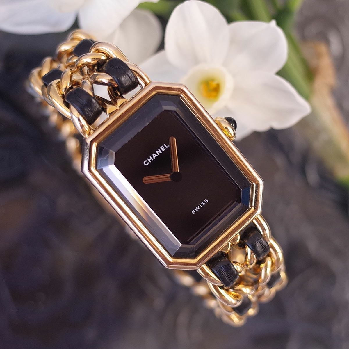 シャネル CHANEL プルミエール ブラック ゴールド H0001 Mサイズ GP